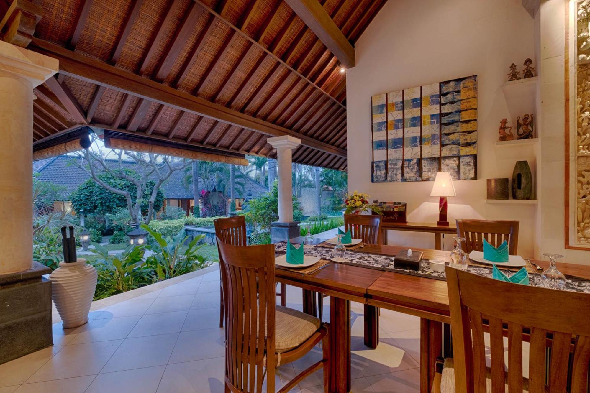Kutus Kutus Saba Beach Villa Yogyakarta Kültér fotó