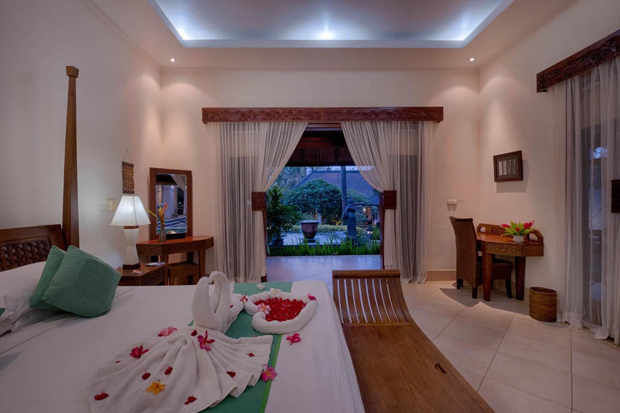 Kutus Kutus Saba Beach Villa Yogyakarta Kültér fotó