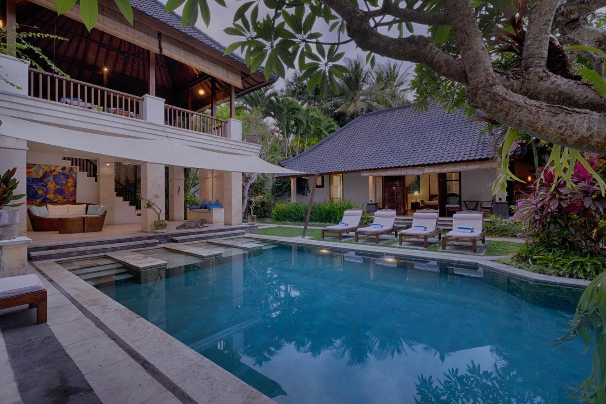 Kutus Kutus Saba Beach Villa Yogyakarta Kültér fotó