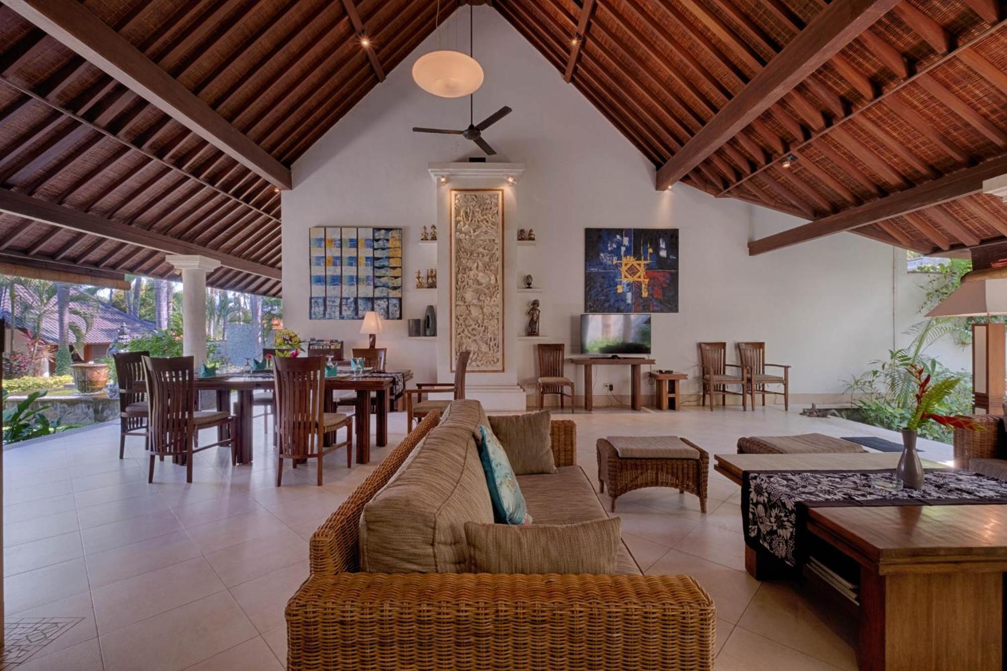 Kutus Kutus Saba Beach Villa Yogyakarta Kültér fotó