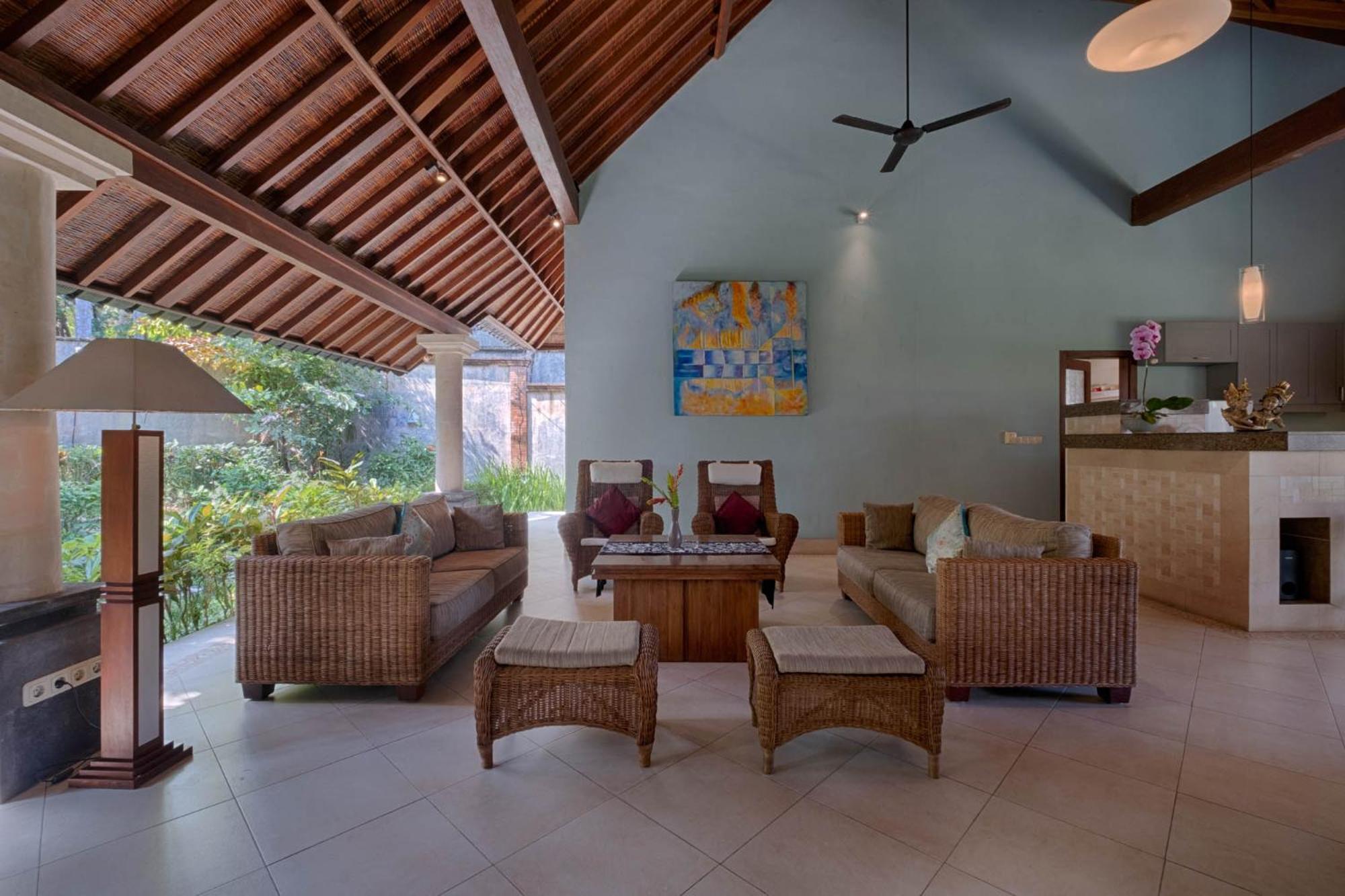 Kutus Kutus Saba Beach Villa Yogyakarta Kültér fotó