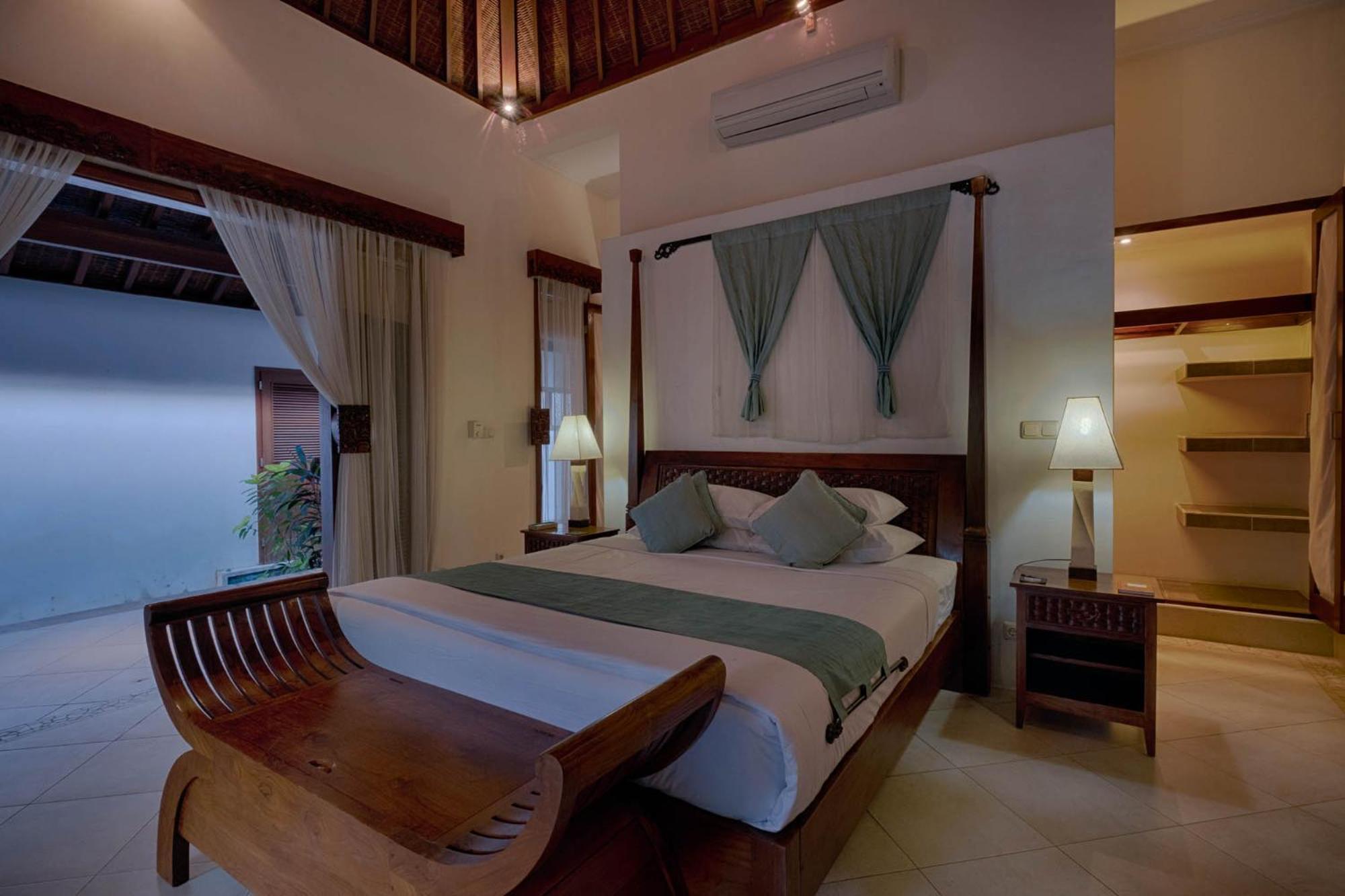 Kutus Kutus Saba Beach Villa Yogyakarta Kültér fotó
